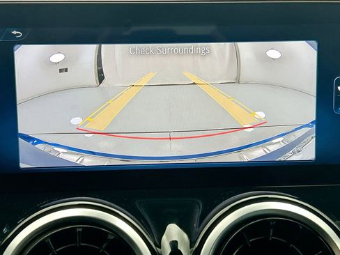 New 2026 Mercedes-Benz GLB 250 image 14