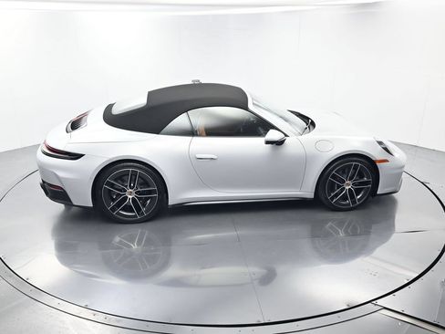 Certified 2026 Porsche 911 Carrera RWD image 39