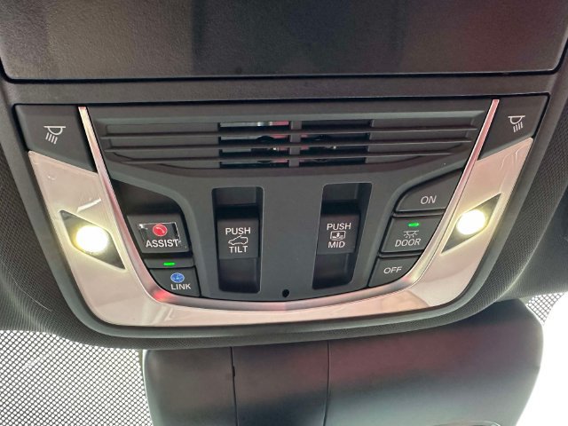 Certified 2025 Acura RDX w/ Advance Package AWD/4WD image 43