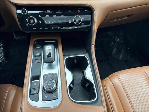 Used 2023 INFINITI QX60 Sensory w/ Cargo Package image 22