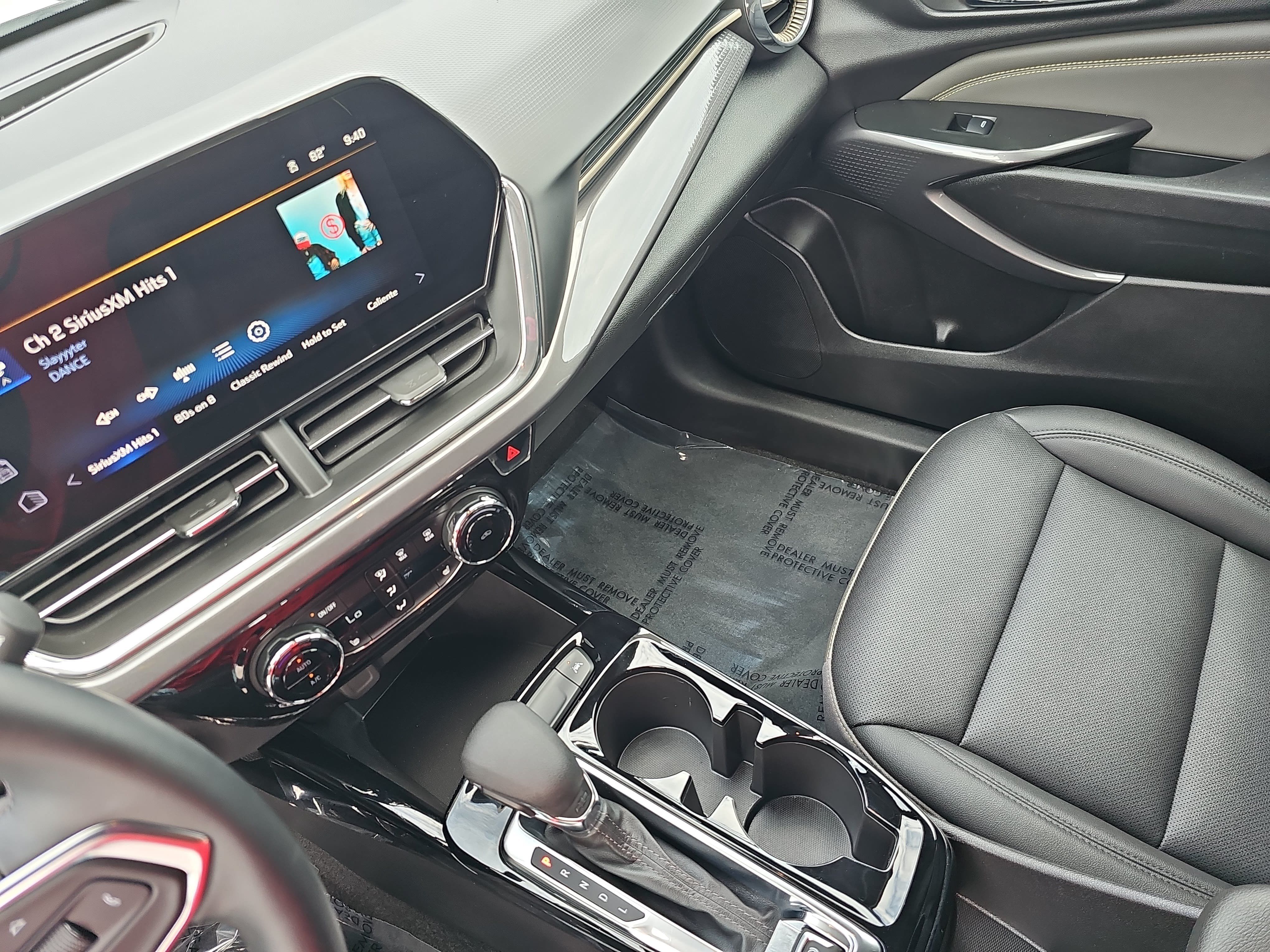 Used 2025 Chevrolet Trax ACTIV w/ Driver Confidence Package FWD image 24