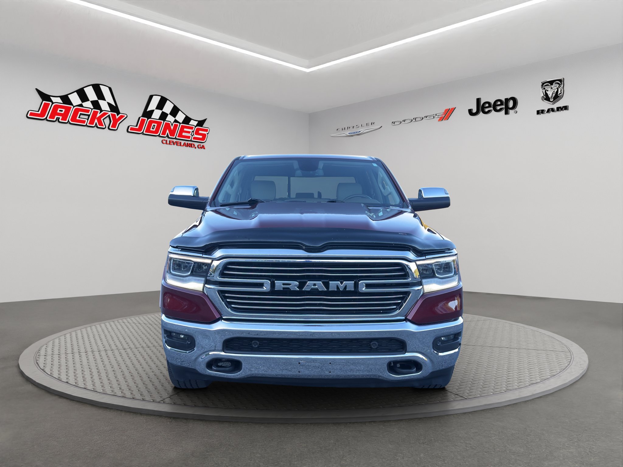 Used 2020 RAM 1500 Laramie AWD/4WD image 12