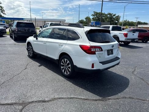 Used 2015 Subaru Outback 3.6R Limited AWD/4WD image 2