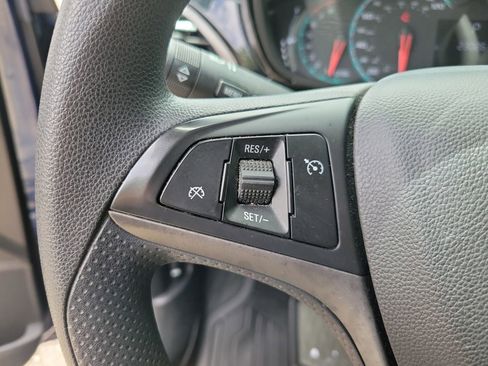 Used 2022 Chevrolet Spark LT FWD image 18