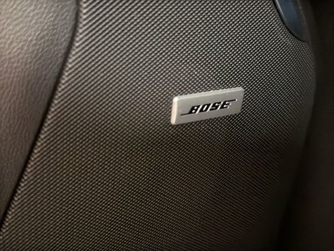 Used 2022 GMC Yukon Denali AWD/4WD image 36