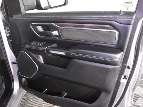 Used 2025 RAM 1500 Laramie image 46
