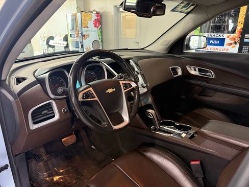 Used 2014 Chevrolet Equinox LTZ AWD/4WD image 9