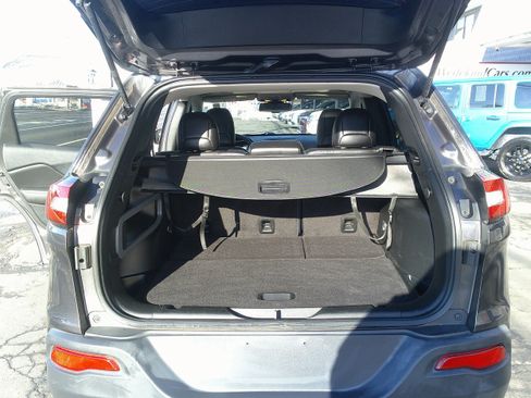 Used 2017 Jeep Cherokee High Altitude image 20