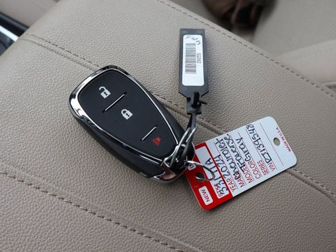 Used 2024 Chevrolet Traverse LS w/ Safety Package image 20