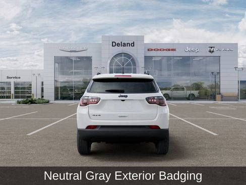 New 2026 Jeep Compass Latitude AWD/4WD image 8