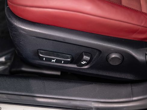 Used 2018 Lexus IS 350 AWD image 23