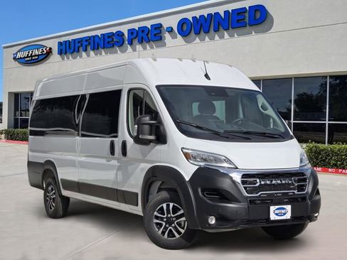 Used 2025 RAM ProMaster 3500 w/ Advanced Safety Group FWD image 1