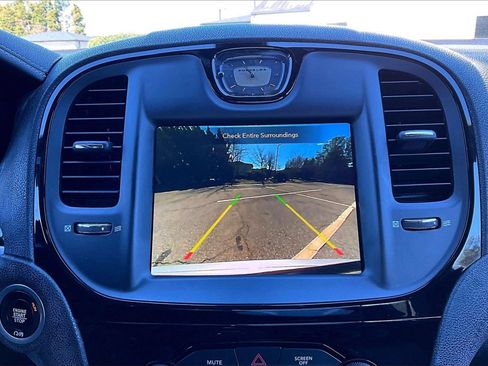 Certified 2021 Chrysler 300 S image 14