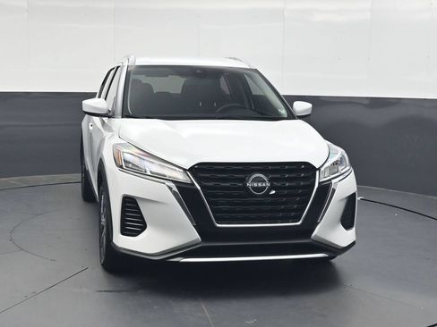 Used 2024 Nissan Kicks SV FWD image 14