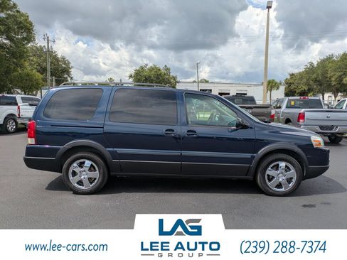 Used 2005 Pontiac Montana SV6 w/ Premium Seating Package AWD/4WD image 2