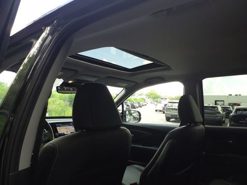 Used 2023 Honda Ridgeline RTL-E image 20
