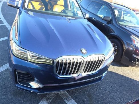 Used 2020 BMW X7 xDrive40i w/ Premium Package image 2