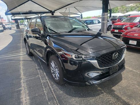 Used 2025 MAZDA CX-5 AWD 2.5 S w/ Preferred Package image 2