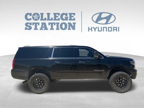 Used 2016 Chevrolet Suburban LTZ AWD/4WD image 9