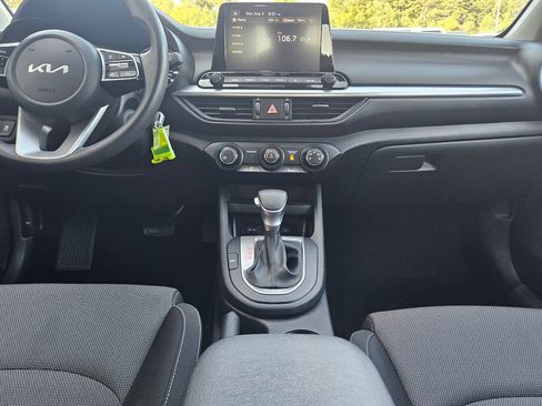 Used 2024 Kia Forte LXS FWD image 10