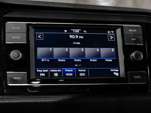 Used 2020 Volkswagen Jetta R-Line w/ R-Line Cold Weather Package FWD image 29