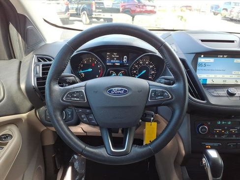 Used 2018 Ford Escape SEL image 17