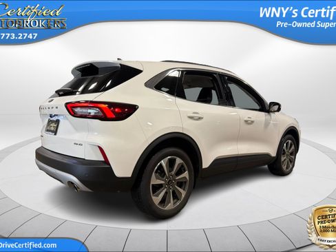 Used 2025 Ford Escape Platinum w/ Premium Technology Package AWD/4WD image 6