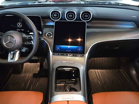 Certified 2026 Mercedes-Benz GLC 43 AMG 4MATIC image 18