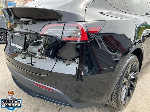 Used 2024 Tesla Model Y Long Range image 86
