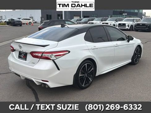 Used 2020 Toyota Camry XSE FWD image 10