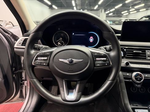 Used 2023 Genesis G70 2.0T image 37