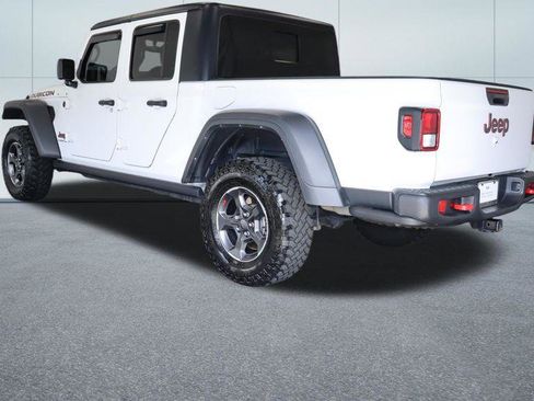 Used 2022 Jeep Gladiator Rubicon w/ Cold Weather Group AWD/4WD image 3
