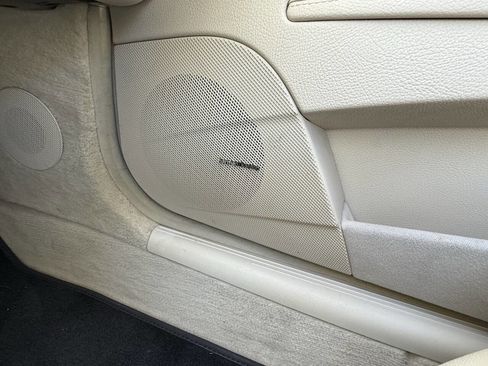 Used 2006 Mercedes-Benz E 350 Sedan image 24