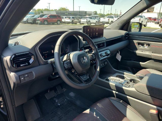 New 2026 Honda Pilot Black Edition image 18