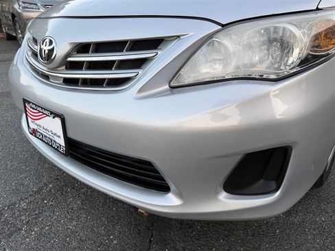 Used 2013 Toyota Corolla LE Special Edition image 7