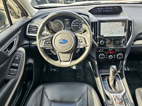 Used 2023 Subaru Forester Limited image 30