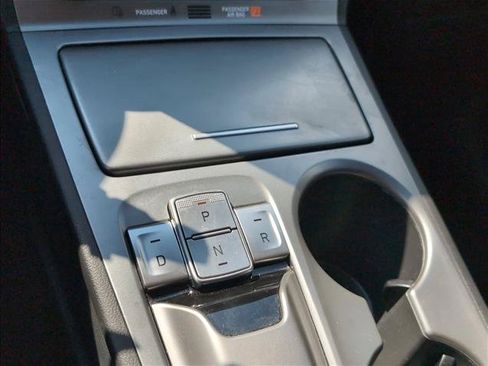 Certified 2023 Hyundai Kona SE FWD image 17