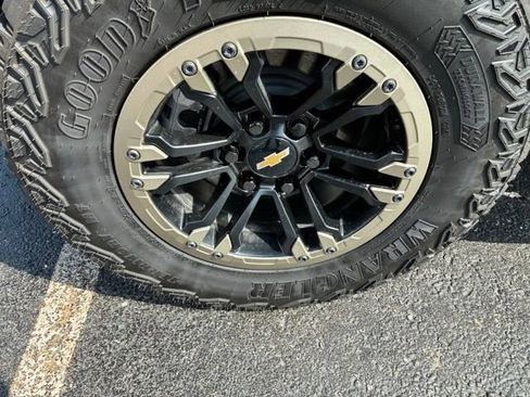 New 2026 Chevrolet Silverado 1500 ZR2 AWD/4WD image 10