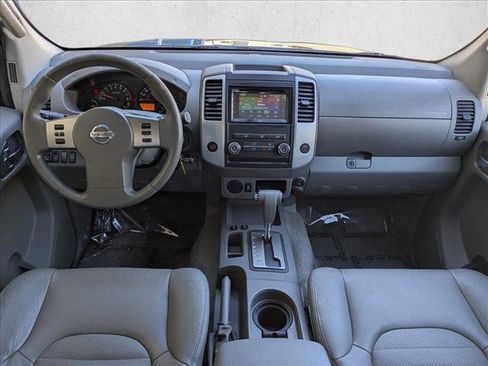 Used 2012 Nissan Frontier SV w/ SV Premium Utility Pkg image 16