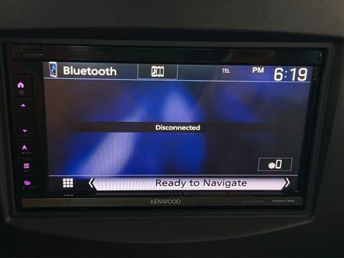 Used 2004 Cadillac XLR RWD image 22