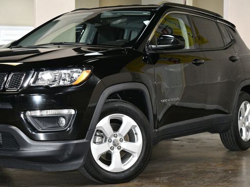 Used 2019 Jeep Compass Latitude w/ Popular Equipment Group image 54