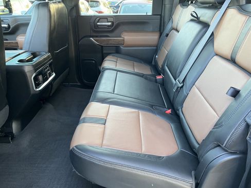 Used 2020 Chevrolet Silverado 3500 High Country w/ Z71 Off-Road Package image 20