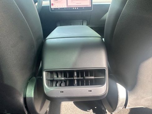 Used 2022 Tesla Model 3 Long Range image 53