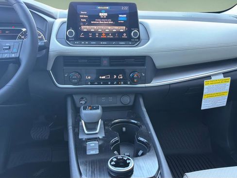 New 2026 Nissan Rogue SV AWD/4WD image 8