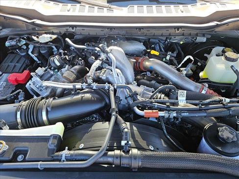 New 2025 Ford F250 Lariat w/ Lariat Ultimate Package image 17