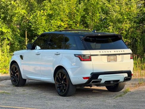 Used 2018 Land Rover Range Rover Sport HSE Dynamic AWD/4WD image 4