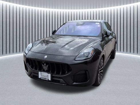 Used 2023 Maserati Grecale Modena AWD/4WD image 16