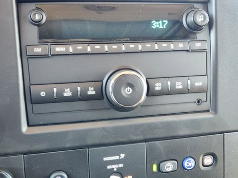 New 2025 Chevrolet Express 2500 w/ Driver Convenience Package image 14