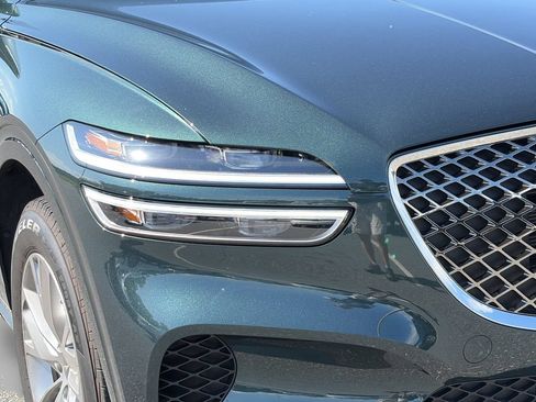 Used 2023 Genesis GV70 2.5T AWD/4WD image 25