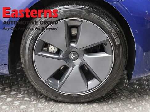 Used 2021 Tesla Model 3 Standard Range Plus RWD image 25
